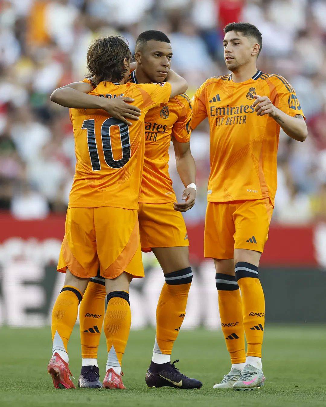 九游娱乐-姆巴佩巅峰对决，东契奇与70激战IG分钟，回归赛场胜负难料！的简单介绍